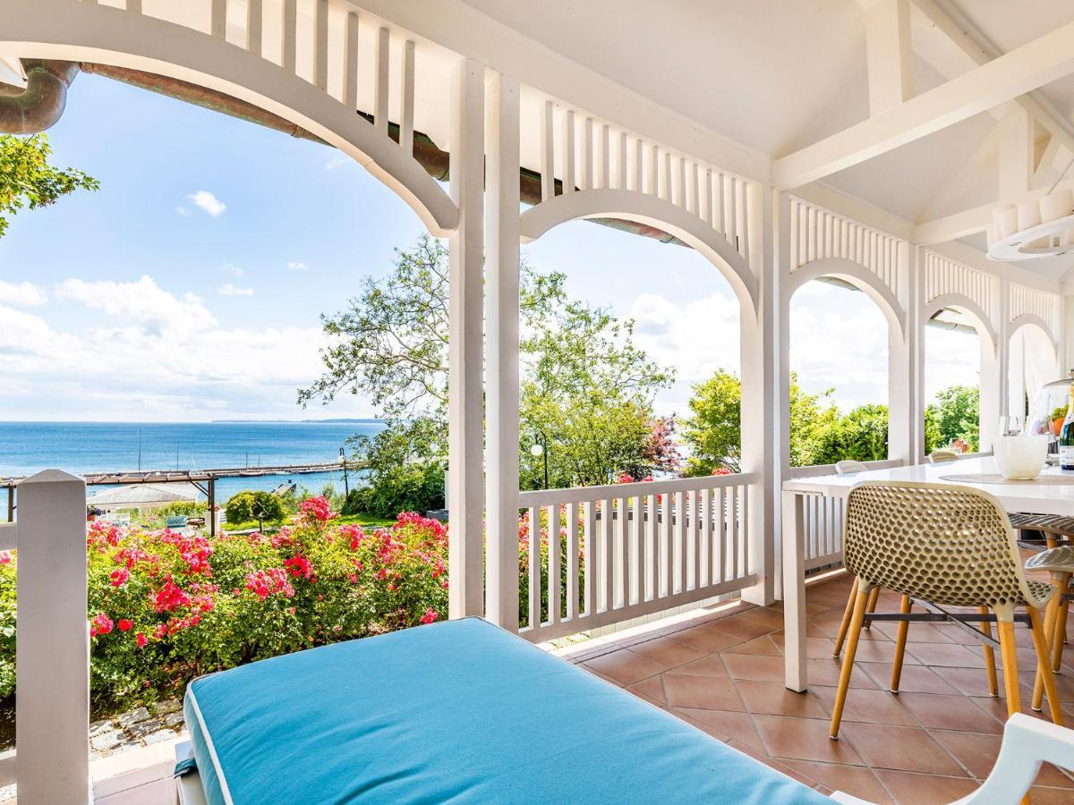 Ostseeresidenz Angelika Mit Terrasse Und Meerblick 萨斯尼茨 外观 照片